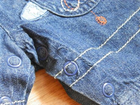 Značkové riflové kratasy, carter's,56