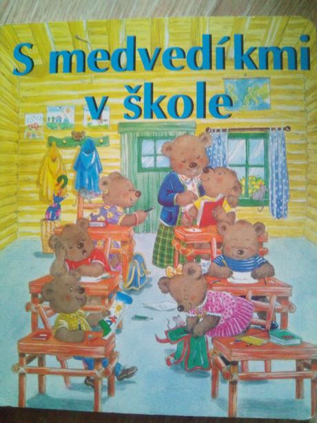 S medvedíkmi v škole,
