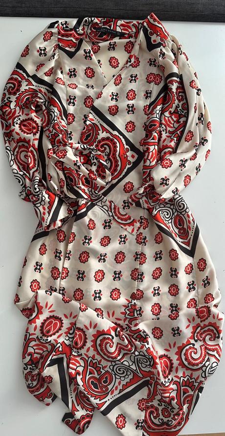 Zara satenove saty s, zara,s