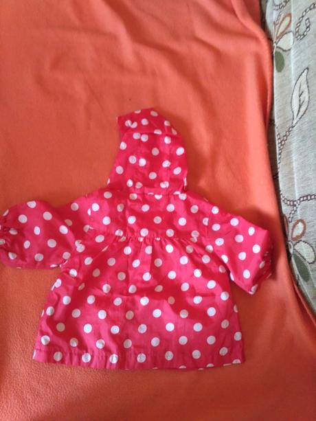 Bodkovaná bundička, vhodná aj do dažďa, next,68