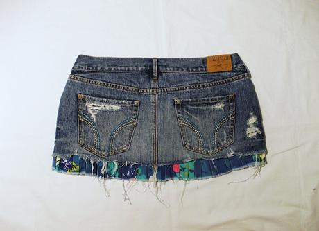 Trhaná jeansová sukňa hollister, 40