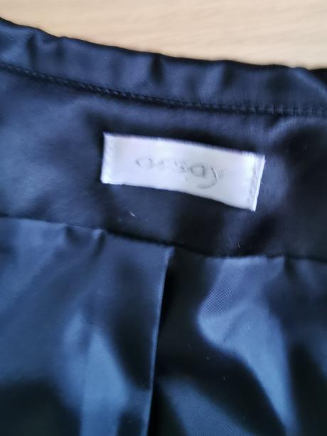 Slávnostné saténové sačko, 40