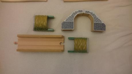 Veľká sada koľajníc a doplnkov,