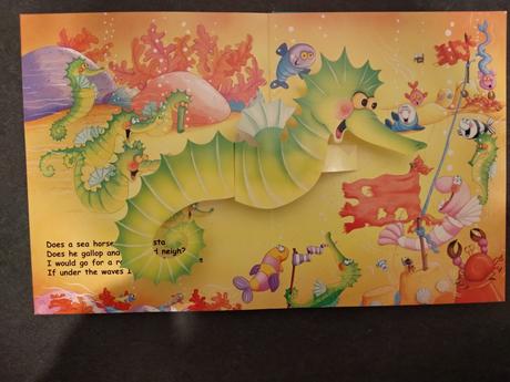 Anglická kniha s pohyblivými obrázkami,