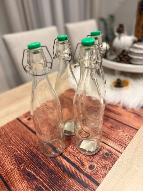 Sklenené fľaše so zatváraním 4 kusy,