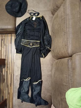 Kostým zorro,