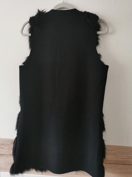 Čierna jesenná vesta, reserved,s