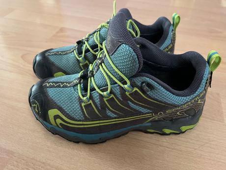 Topanky na turistiku, 36