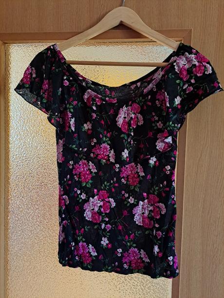Kvietkovane tričko, veľ. s, s