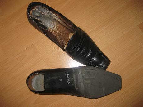 Cierne kozene lodicky sara, 37