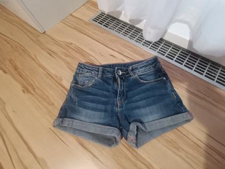 Kraťasy, zara,122
