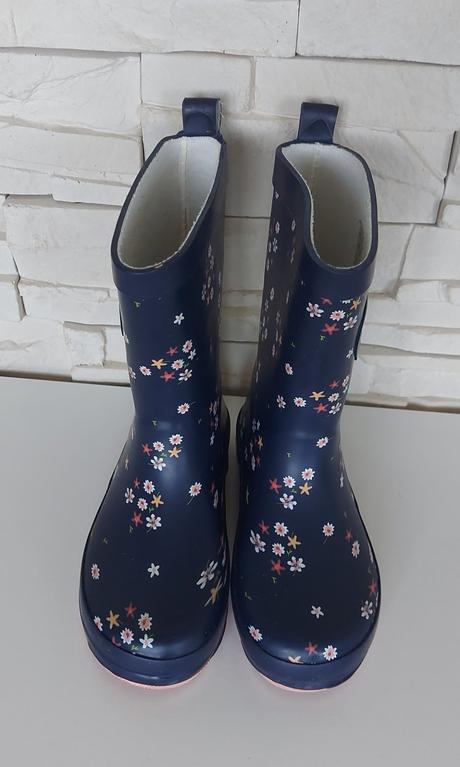 Gumáky, nelli blu,26