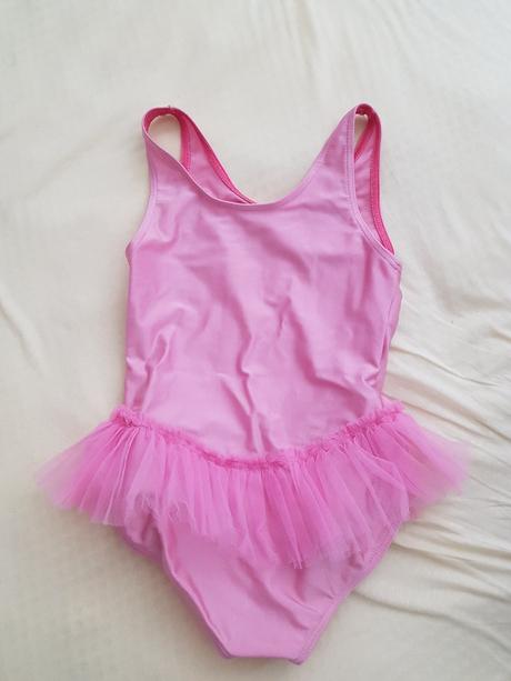 Cele plavocky s volanikom gratis k inym plavkam, 122