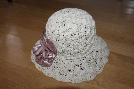 Klobúk s kvietkom, next,146