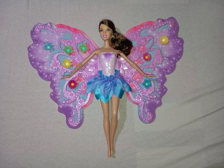 Barbie motýľ flower 'n flutter fairy teresa 2011,
