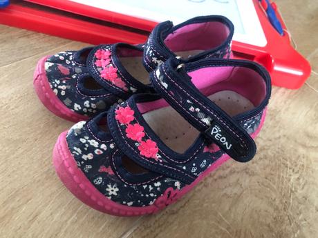 Papučky peon veľ. 25, 25