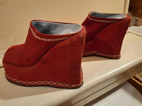 Gotické šľapky veľ.37, 37