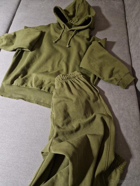 Tepláková súprava zelená   2+1zadarmo, m