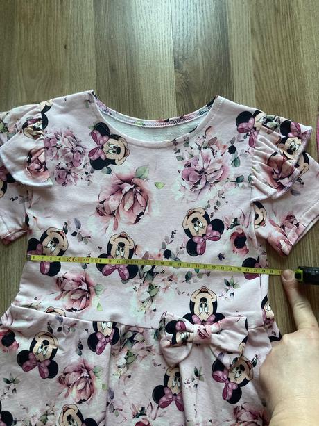 Nove saty s minnie, c.110/116 + zadarmo agatky, 110