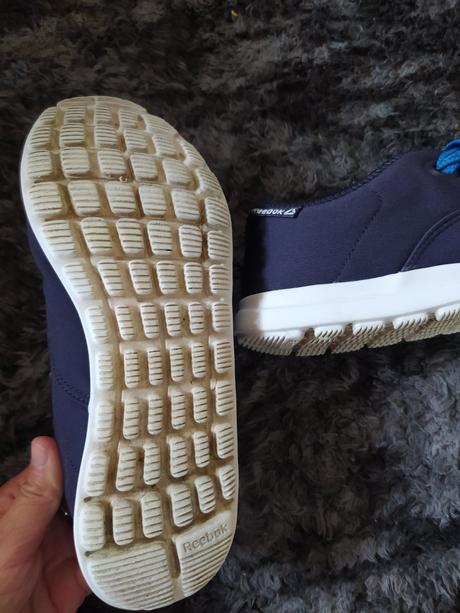 Ľahké tenisky, reebok,37