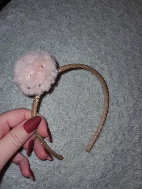 Čelenky 0.8 eur za kus, 