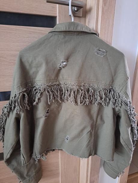 Rifľová bunda so strapcami - m, m