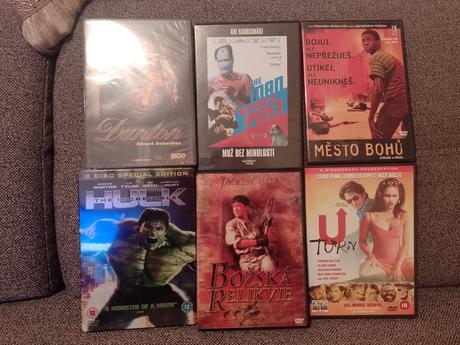 Predaj väčšieho množstva dvd, 