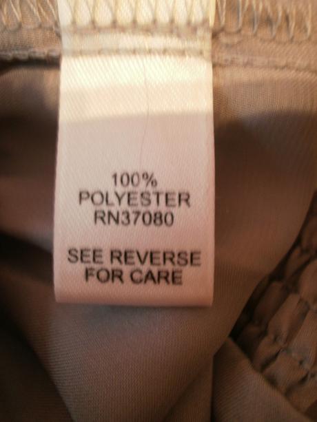 Slávnostná blúzka s riasenými rukávmi, s