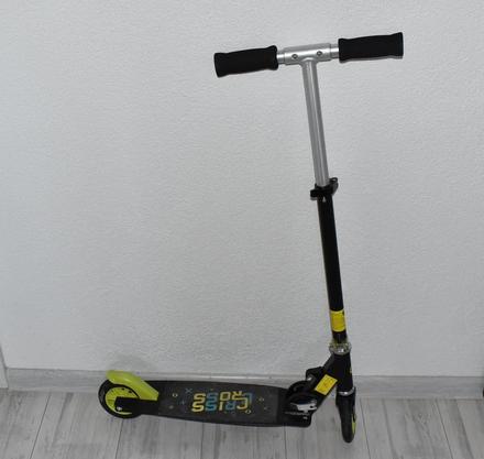 Skladacia kolobežka arcore crisscross,