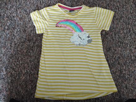 Premieňacie dúhové tricko, 128