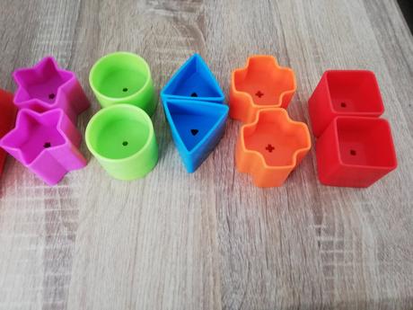 Vkladacka fisher price,