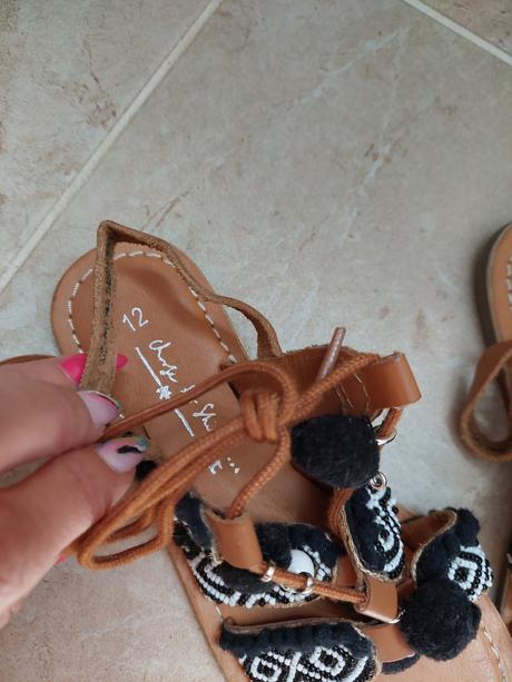 Sandaliky koza, next,31