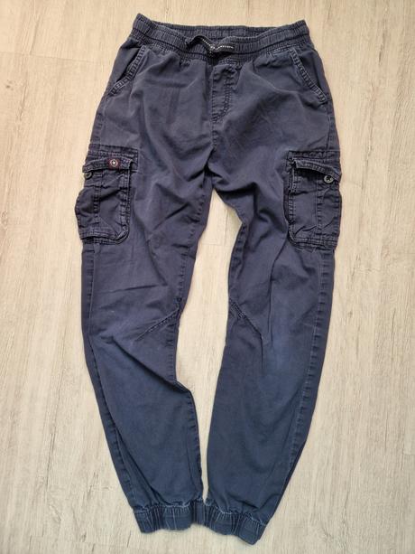 2x nohavice 11-12r, 146