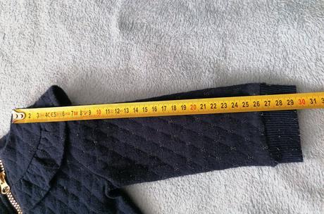 Svetríky 2 ks, c&a,74