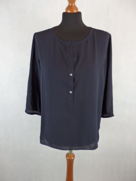 Tmavomodrá blúzka, s