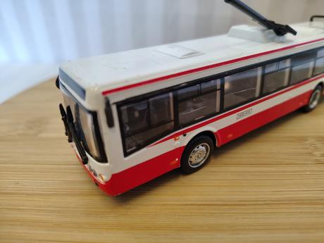 Kovový trolejbus rappa 1/72, na diely, 16 cm, 
