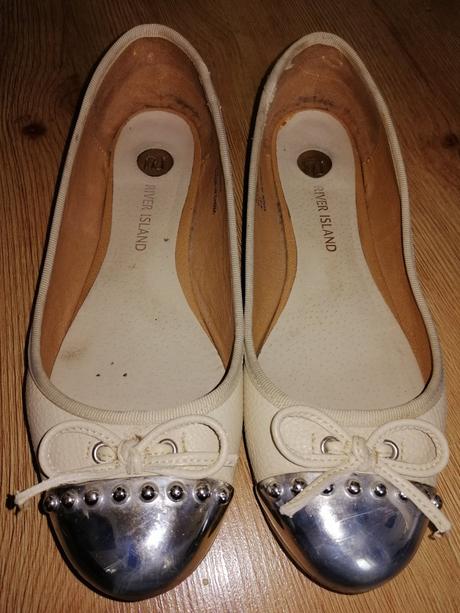 Balerínky river island, 37