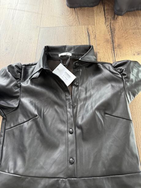 Čierne kozenkove šaty, xs