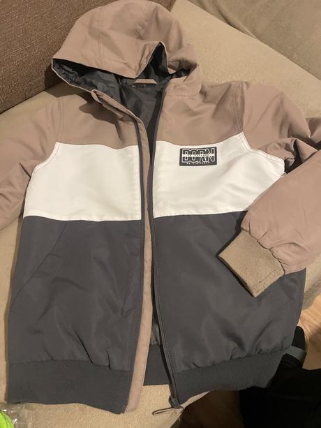 Detská vetrovka, 158