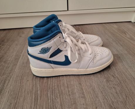 Vysoke tenisky jordan, nike,37