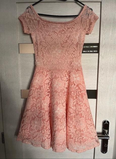 Spoločenské šaty, sinsay,xs