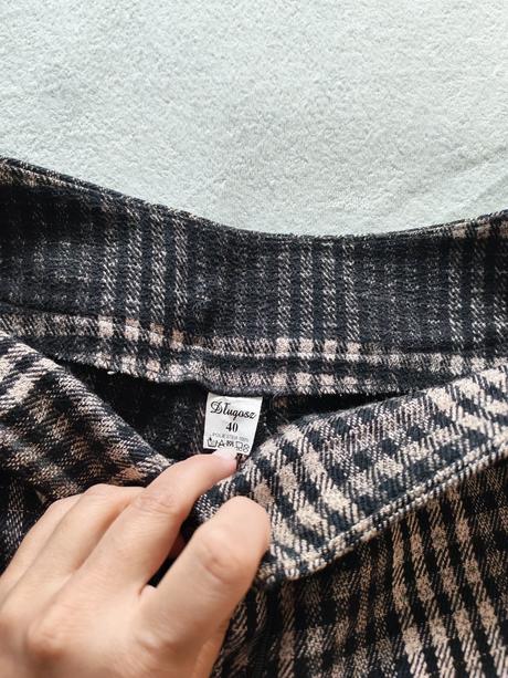 Hrubé elegantné 3/4ťové nohavice, 40