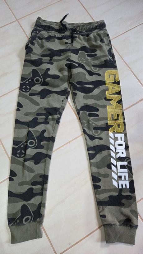 Teplaky, chapter young,158