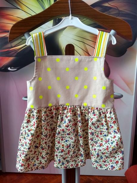 Blúzka na ramienka, 110