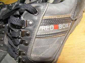 Kvalitné značkové športové topánky zn. red box, 40