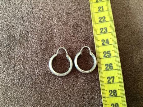 Strieborné náušnice, 