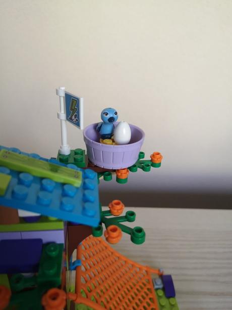 Lego friends 41335 mia a jej domček na strome, 