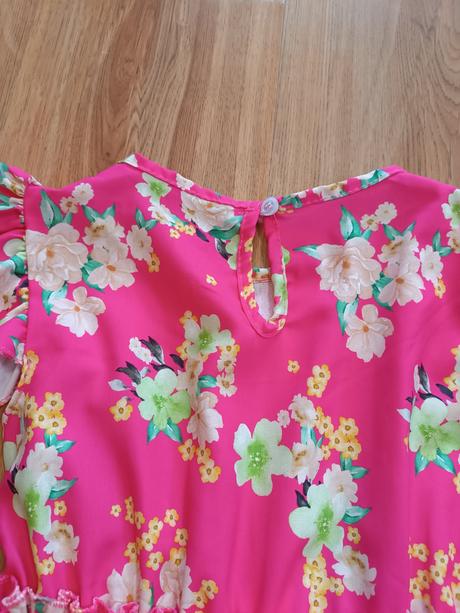 Romantické šatôčky, 134