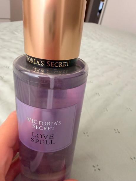 Telový sprej victoria secret, 