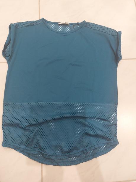 Tricko, reserved,146